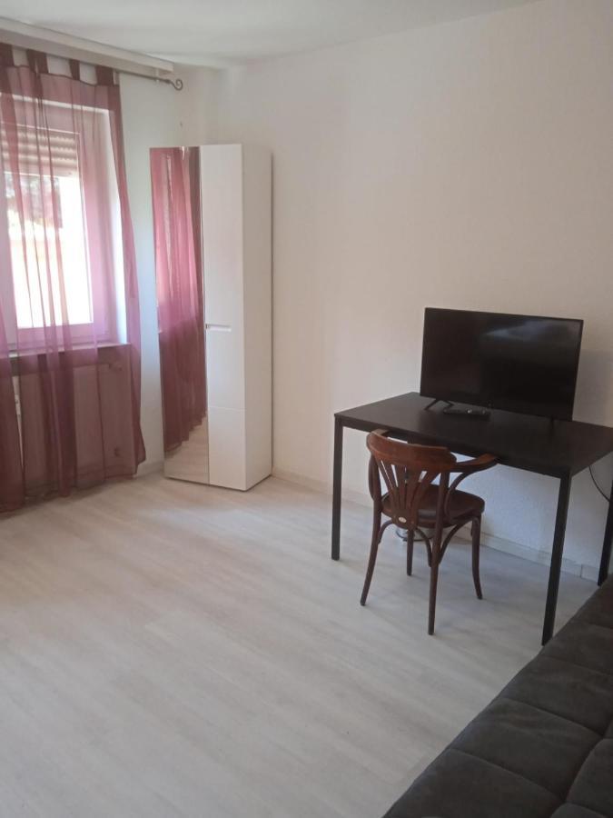 3 * Kaiserslautern